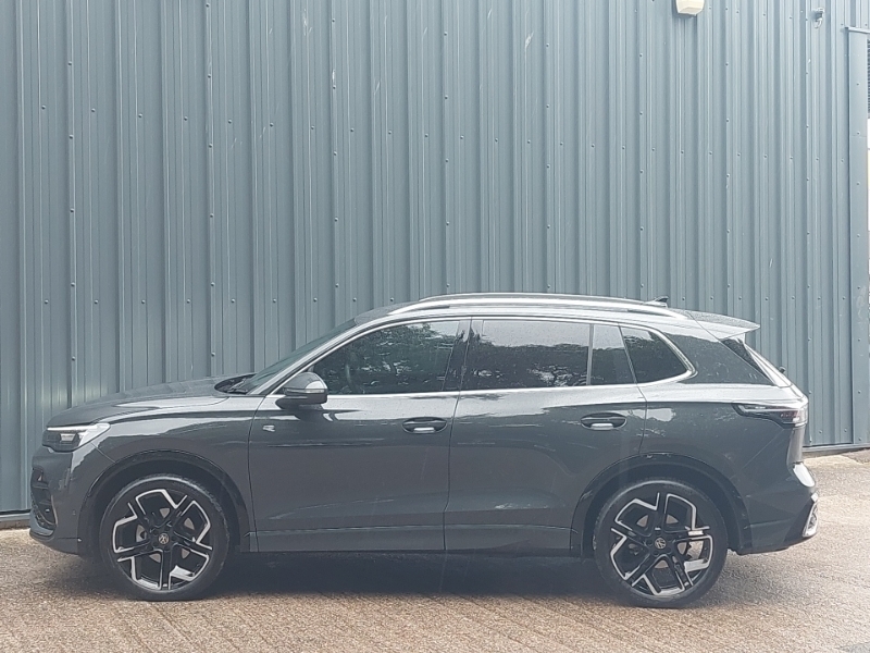 Volkswagen Tiguan 1.5 Etsi 150 R-line Dsg Grey #4