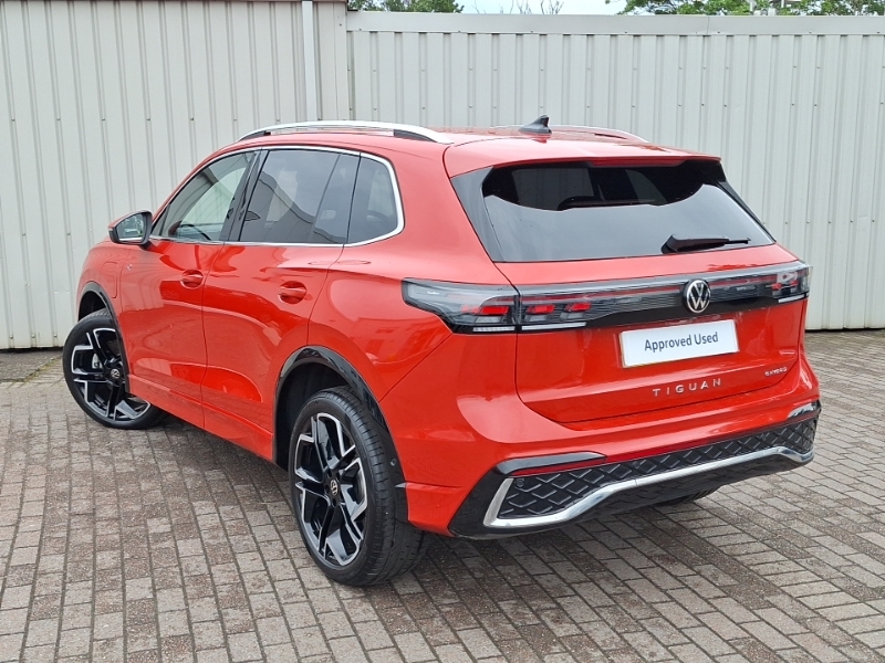Volkswagen Tiguan 1.5 Tsi 272 Ehybrid R-line Dsg Red #2