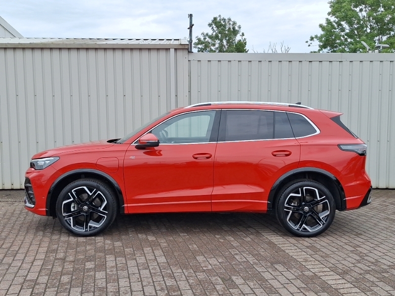 Volkswagen Tiguan 1.5 Tsi 272 Ehybrid R-line Dsg Red #4