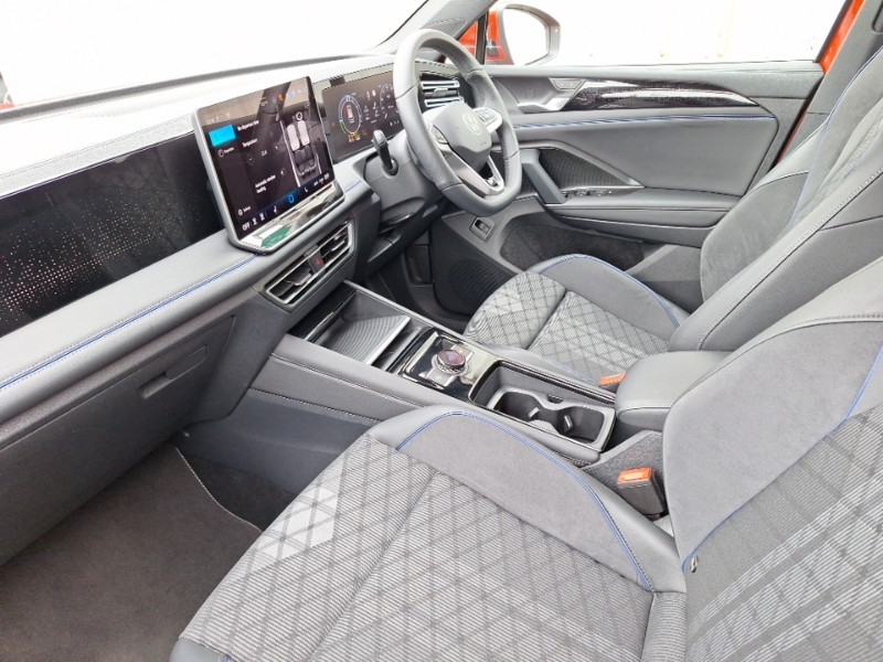 Volkswagen Tiguan 1.5 Tsi 272 Ehybrid R-line Dsg Red #5