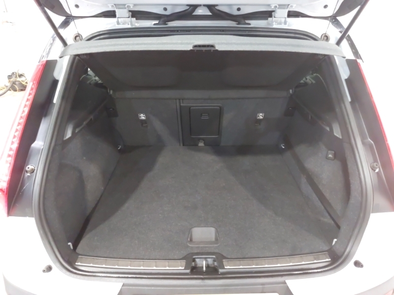 Volvo XC40 2.0 D4 190 R Design Awd Geartronic Grey #18