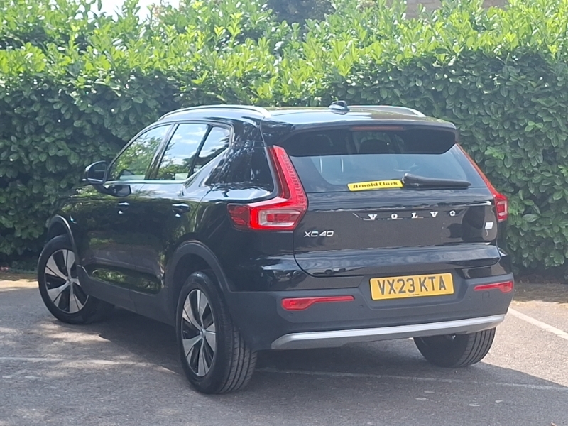 Volvo XC40 1.5 T4 Recharge Phev Core Bright Black #2