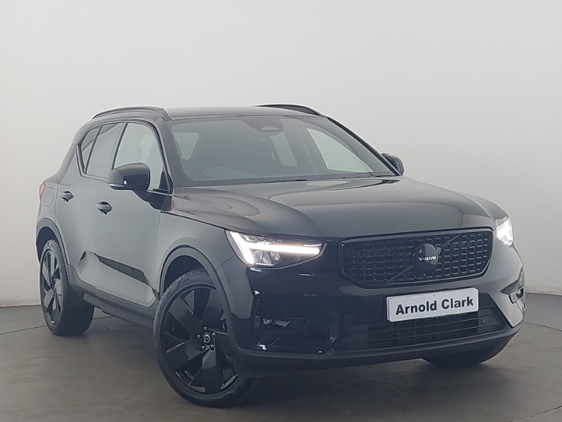 Volvo XC40 2.0 B4p Plus Black Edition Black