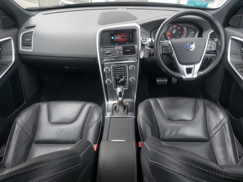 Volvo XC60 D4 190 R Design Lux Nav Awd Geartronic Black #3