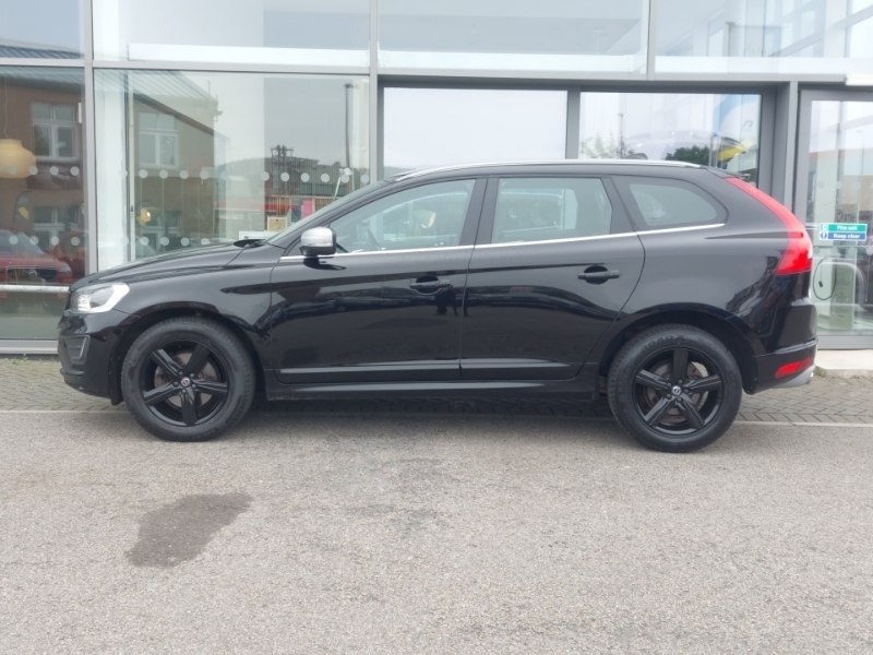 Volvo XC60 D4 190 R Design Lux Nav Awd Geartronic Black #4