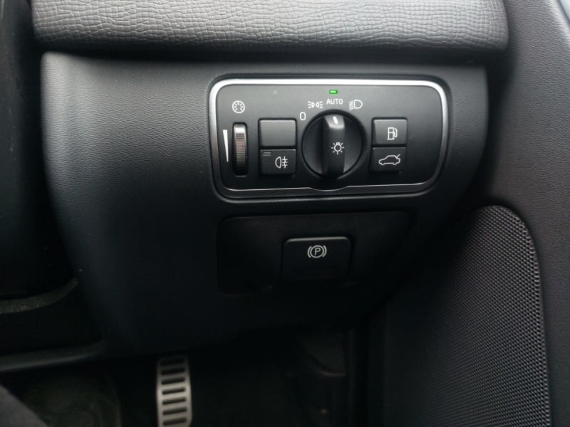 Volvo XC60 D4 190 Se Lux Nav Geartronic Black #17