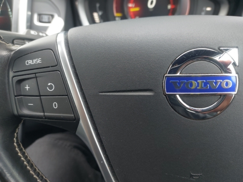 Volvo XC60 D4 190 Se Lux Nav Geartronic Black #12