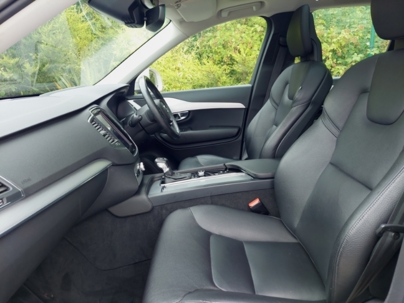 Volvo XC90 2.0 D5 Momentum Awd Geartronic Gold #5