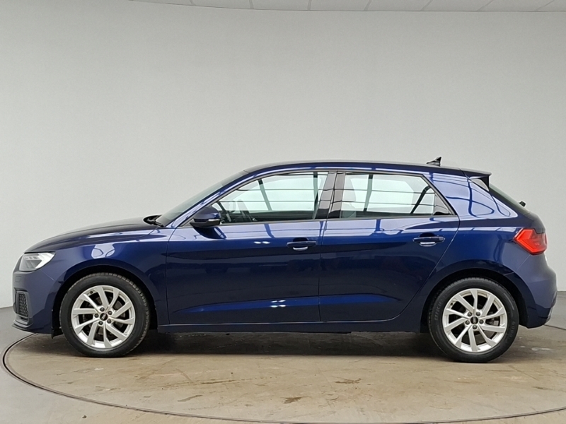 Audi A1 30 Tfsi 110 Sport Blue #4