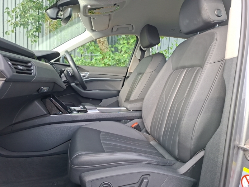 Audi E-tron 230Kw 50 Quattro 71Kwh Technik Grey #5