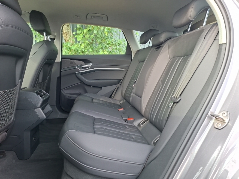 Audi E-tron 230Kw 50 Quattro 71Kwh Technik Grey #6