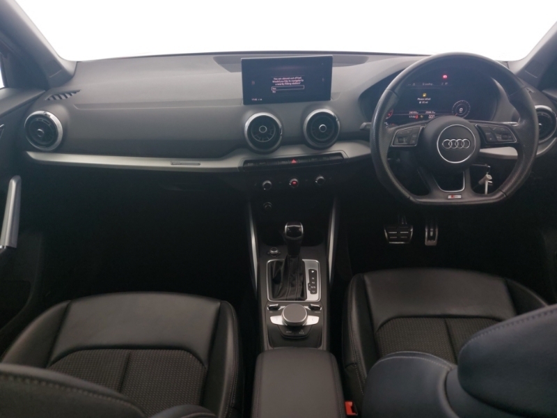 Audi Q2 35 Tfsi S Line S Tronic CP23BDY Red #3
