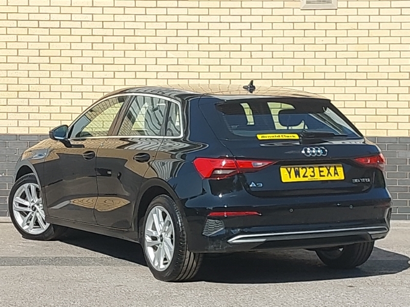 Audi A3 35 Tfsi Sport S Tronic Black #2