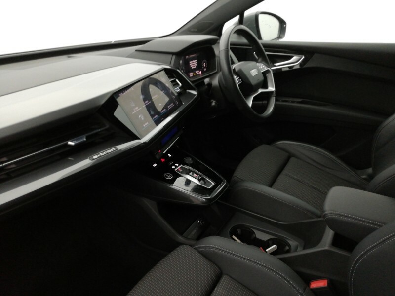 Audi Q4 E Tron 150Kw 40 82Kwh S Line Grey #5