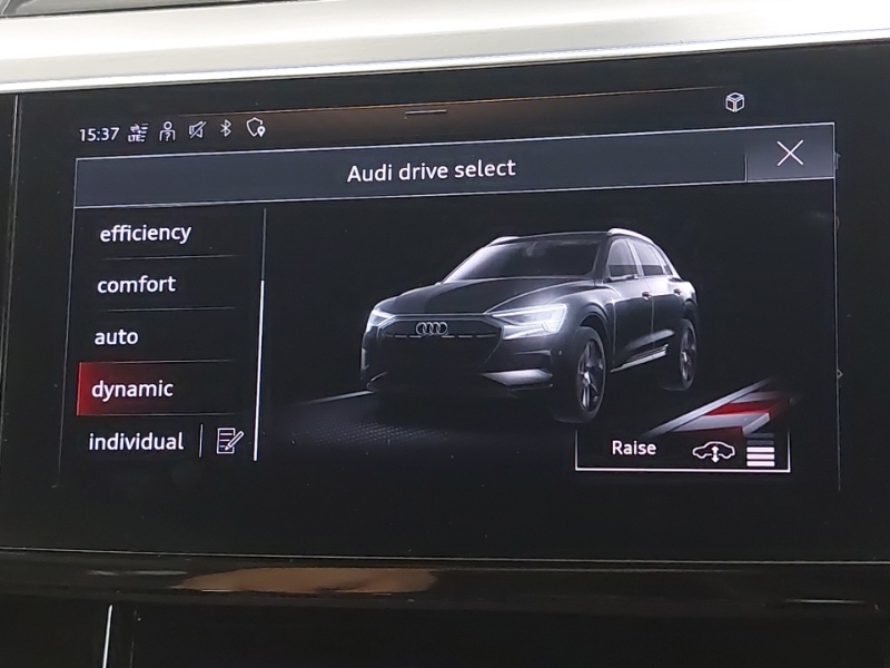 Audi E-tron Audi E-tron Estate 300Kw 55 Quattro 95Kwh Black Ed Beige #16