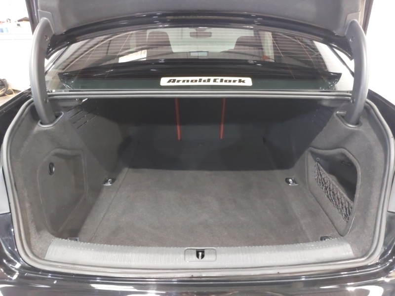 Audi A4 2.0 Tdi Ultra 190 Sport S Tronic Saloon #18