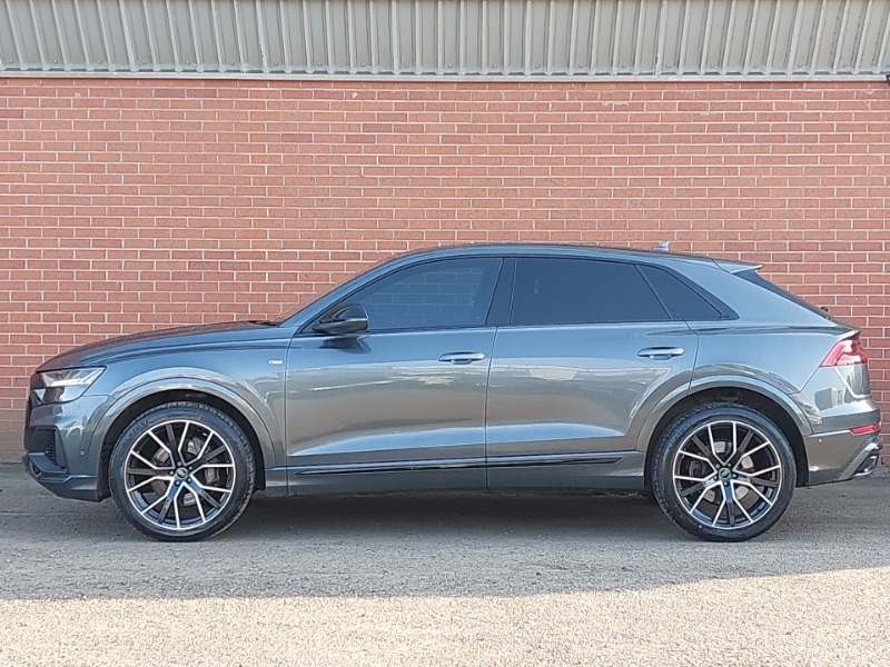 Audi Q8 55 Tfsi Quattro Black Edition Tiptronic Cs Grey #4