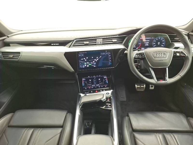 Audi Q8 e tron 300Kw 55 Quattro 114Kwh S Line White #3