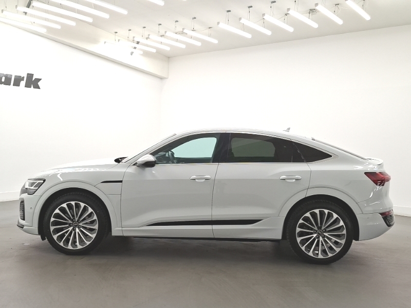 Audi Q8 e tron 300Kw 55 Quattro 114Kwh S Line White #4