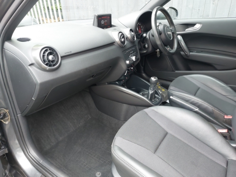 Audi A1 1.4 Tfsi S Line Hatchback S Tronic Euro White #5