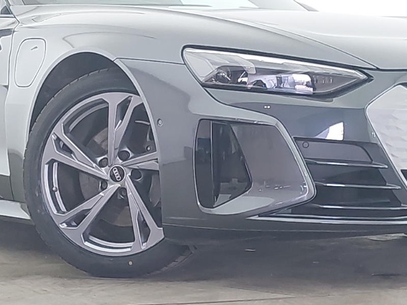 Audi E Tron GT 93.4Kwh Saloon Quattro 476 Ps Grey #20
