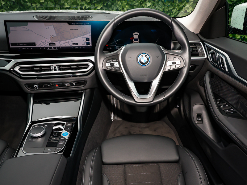 BMW i4 210Kw Edrive35 Sport 70Kwh White #5