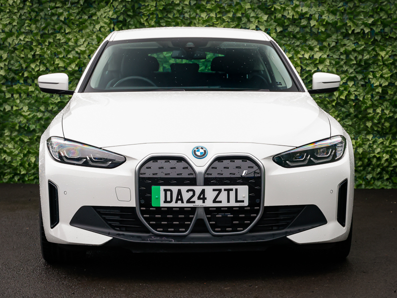 BMW i4 210Kw Edrive35 Sport 70Kwh Green #16