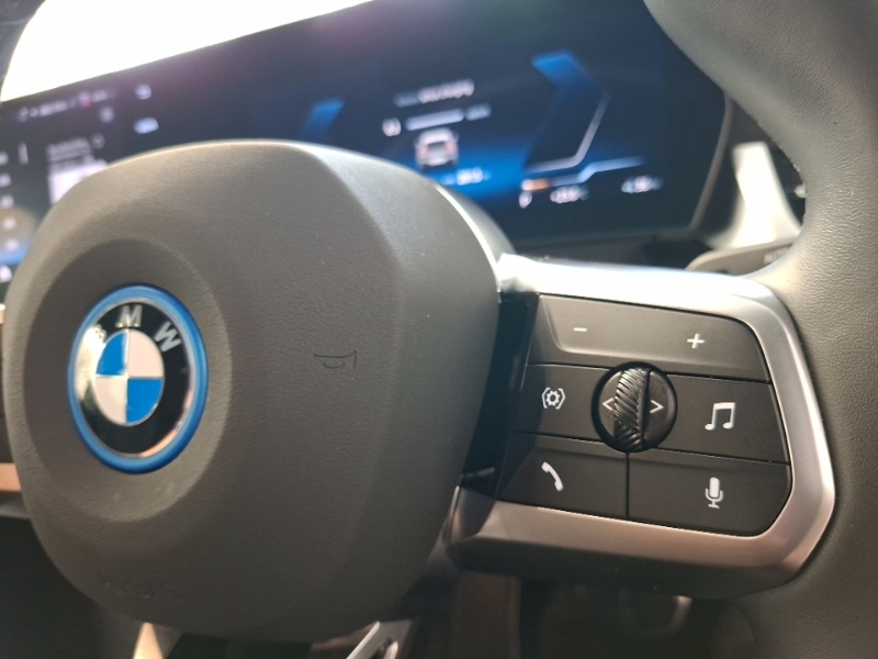 BMW iX2 Bmw Ix2 Hatchback 150Kw Edrive20 M Sport Grey #13