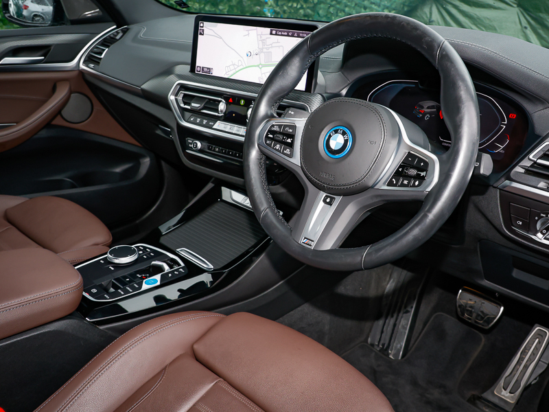 BMW iX3 210Kw M Sport Pro 80Kwh White #6