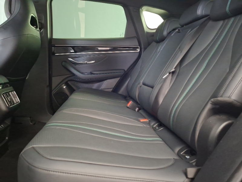 Byd Seal U 1.5 Dm-i Comfort White #6