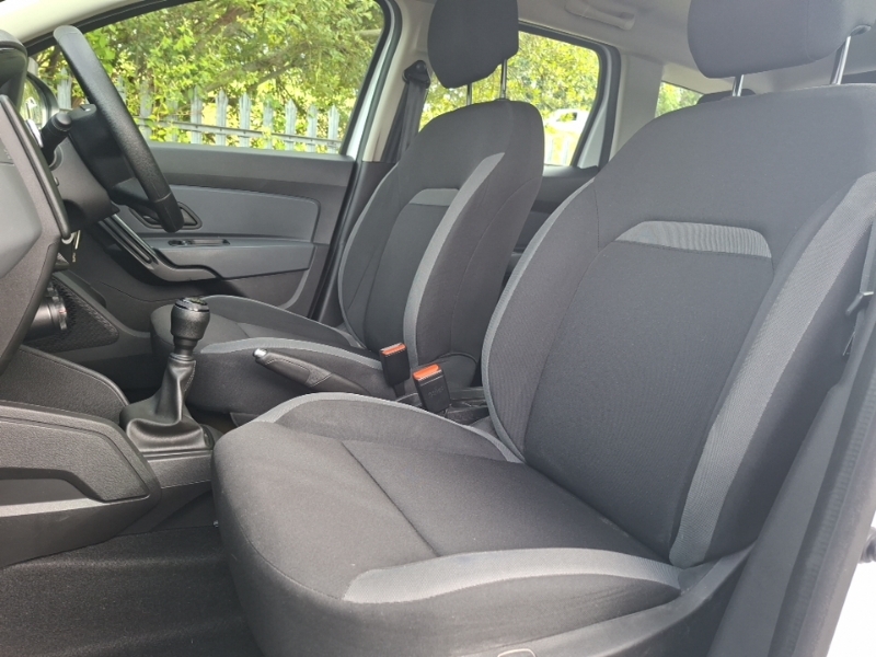 Dacia Duster 1.0 Tce 100 Bi-fuel Essential White #5