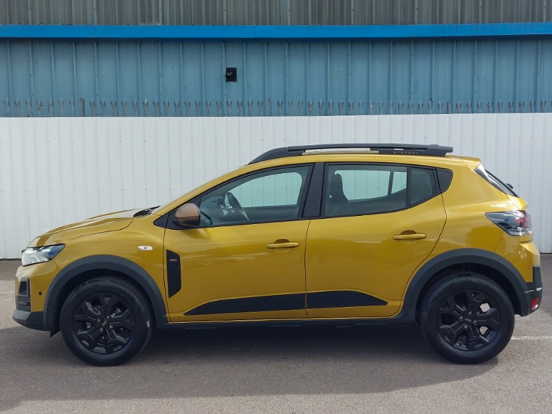 Dacia Sandero Stepway Hatchback 1.0 Tce Extreme Yellow #4