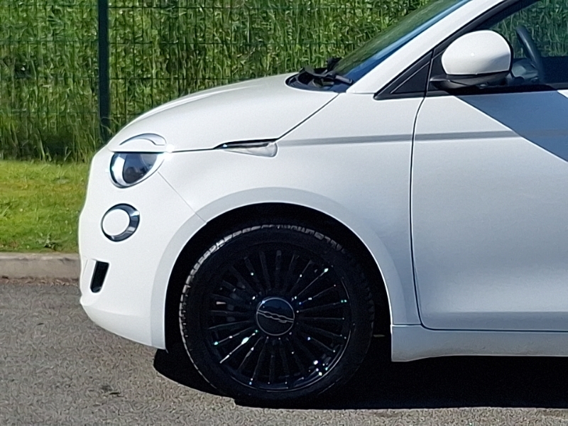 Fiat 500 1.0 Mhev Hatchback 70 Bhp White #19