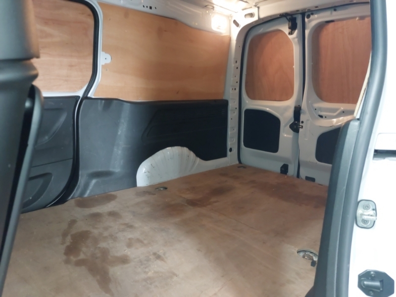 Fiat Doblo 1.5 Multijet 100 H1 Van Primo White #6