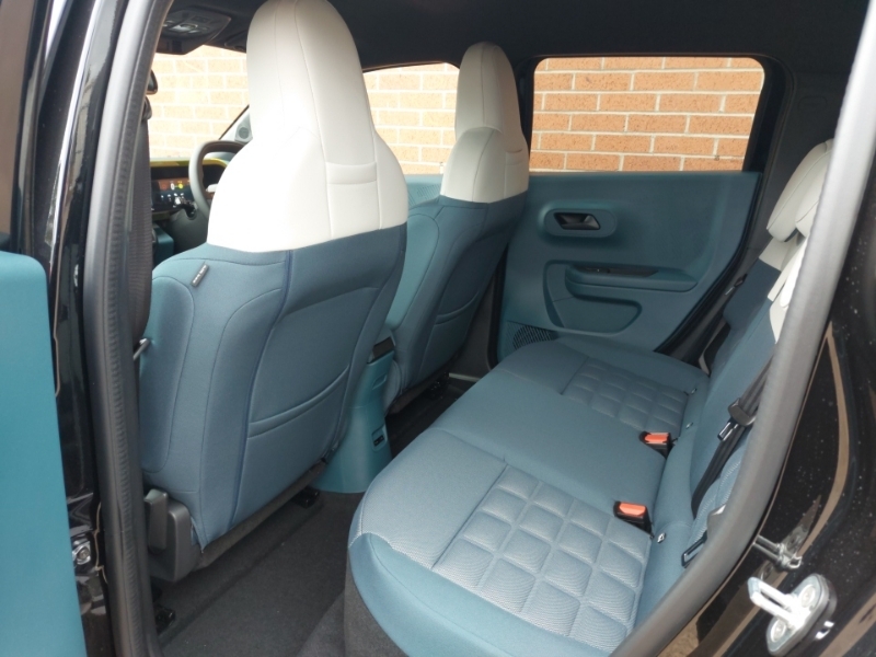 Fiat Panda 83Kw La Prima 44Kwh Black #6