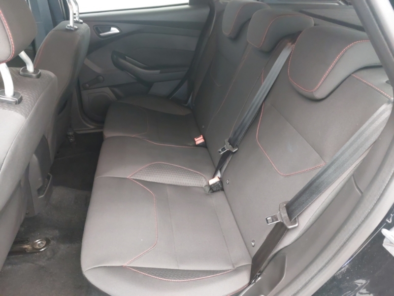Ford Focus 1.0 Ecoboost 125 St-line SE17RZX Black #6