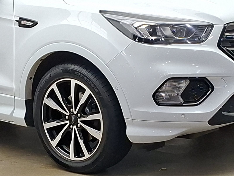 Ford Kuga 1.5T Ecoboost Titanium Edition Euro 6 Ss White #20