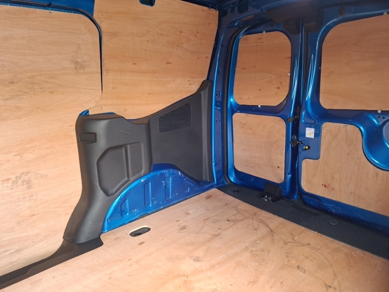 Ford Transit Courier 1.0 Ecoboost 125Ps Limited Van Blue #6