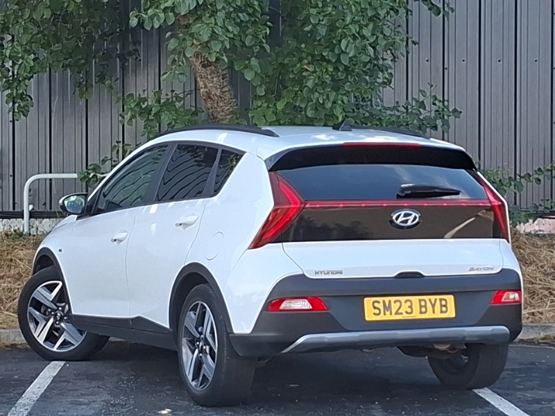 Hyundai Bayon 1.0 Tgdi 48V Mhev Premium White #2