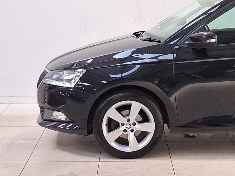 Skoda Fabia 1.0 Colour Edition Euro 6 S S White #19