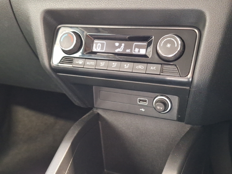 Skoda Fabia 1.0 Colour Edition Euro 6 S S White #15