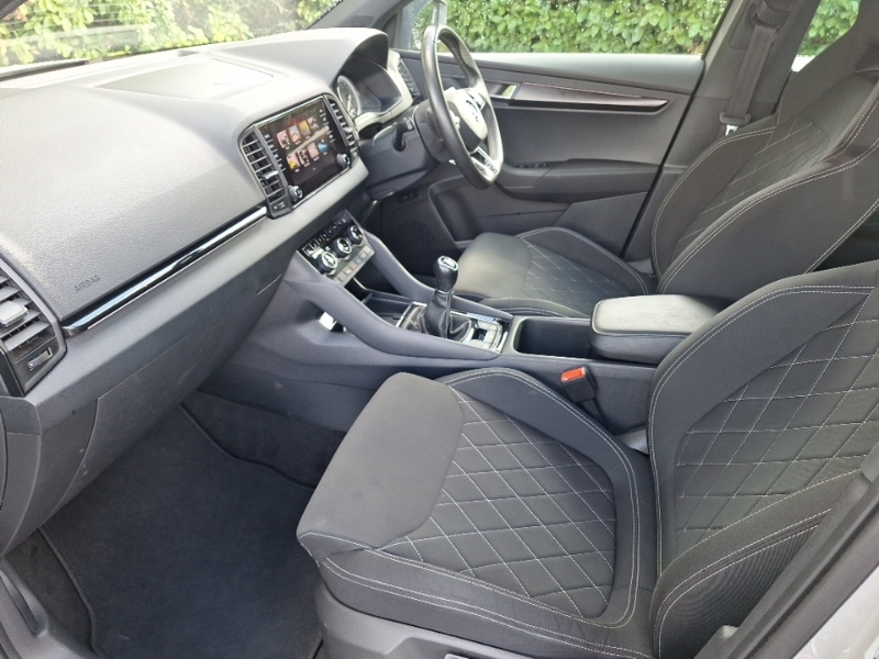 Skoda Karoq 1.5 Tsi Sport Line Grey #5