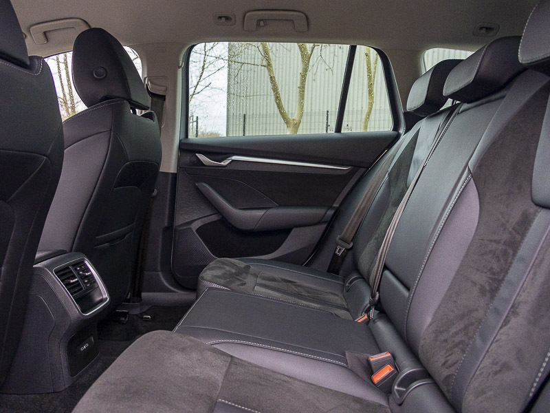 Skoda Octavia 1.5 Tsi 150 E-tec Se L Dsg Silver #6