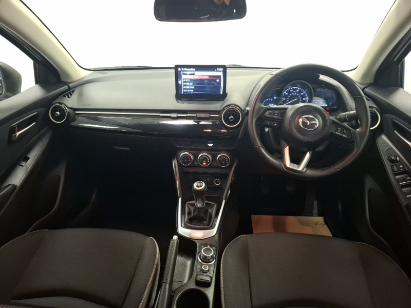Mazda 2 1.5 Skyactiv G 75 Centre-line White #3