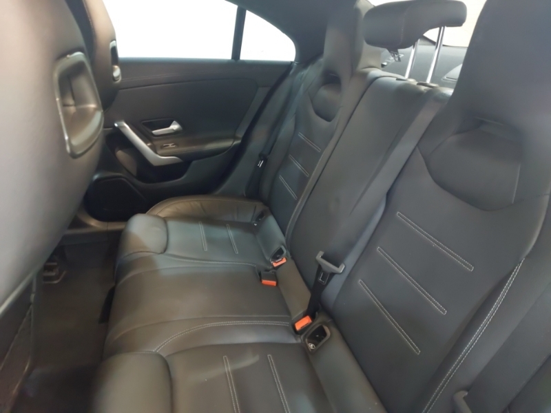 Mercedes-Benz CLA Class Cla 200 Amg Line Tip Black #6