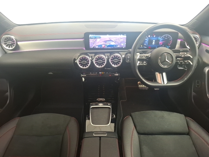 Mercedes-Benz CLA Class 2.0 Cla220d Amg Line Premium Shooting Brake White #3