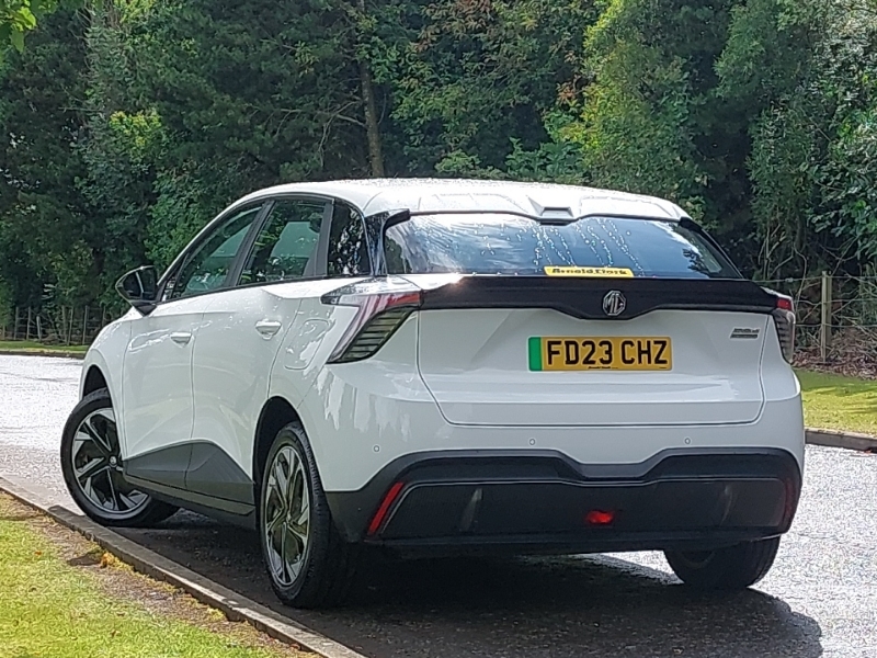 MG MG4 125Kw Se Ev 51Kwh White #2