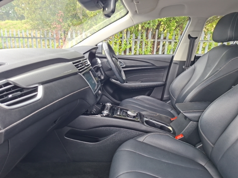 MG MG5 52.5Kwh Exclusive Estate Black #5