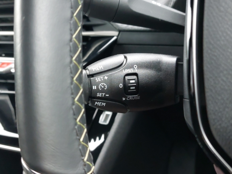Peugeot e-2008 115Kw Gt Premium 54Kwh Grey #17
