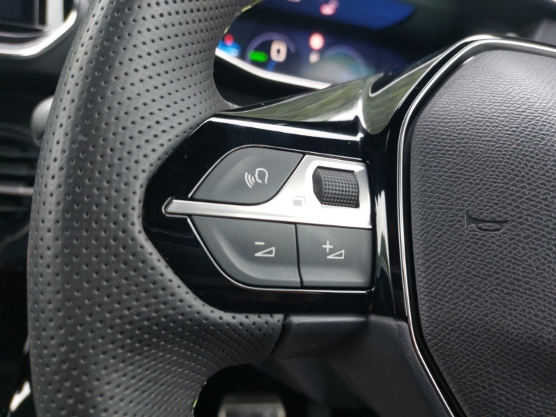 Peugeot e-2008 115Kw Gt Premium 54Kwh Grey #12
